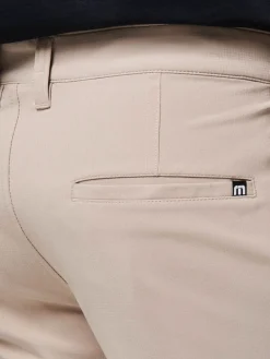 TravisMathew Wanderlust 9-Inch Short - Khaki
