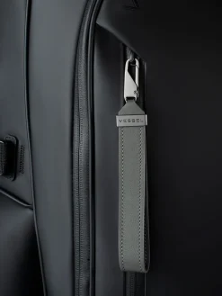 Vessel Genuine Leather Loop Pull